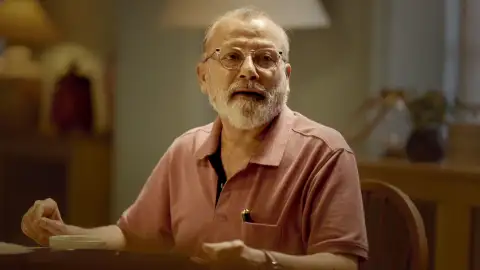 Thode Door Thode Paas Web Series Season 1 Review